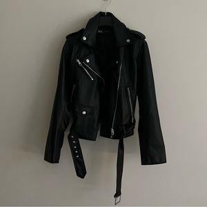 Zara Black leather jacket with belt. Size M.
